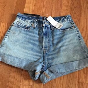 UO Vintage mom denim shorts